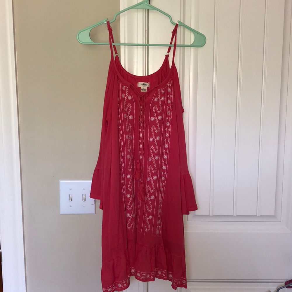 pink dress